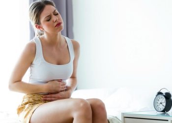 Chữa đau bụng bên trái bằng những phương pháp dân gian