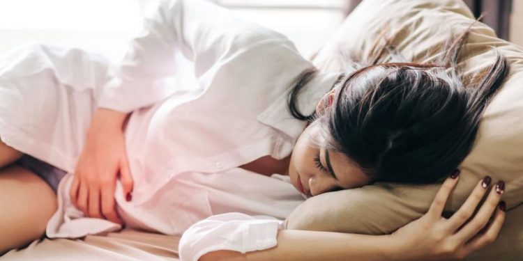 Vị trí đau bụng bên trái ảnh hưởng tới sức khỏe bạn cần biết